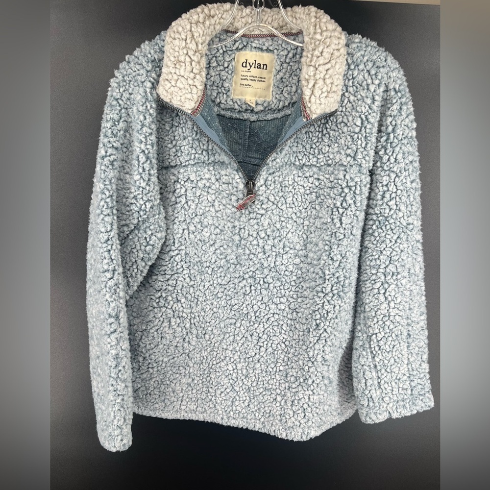 Dylan Frosty Tipped Pile Stadium Blue Fuzzy Faux Fur Pullover Quarter Zi… - Picture 2 of 8